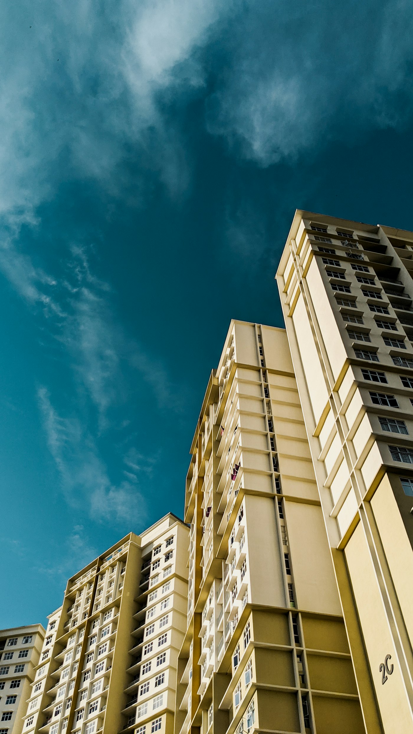 White high-rise residential building in Mexico